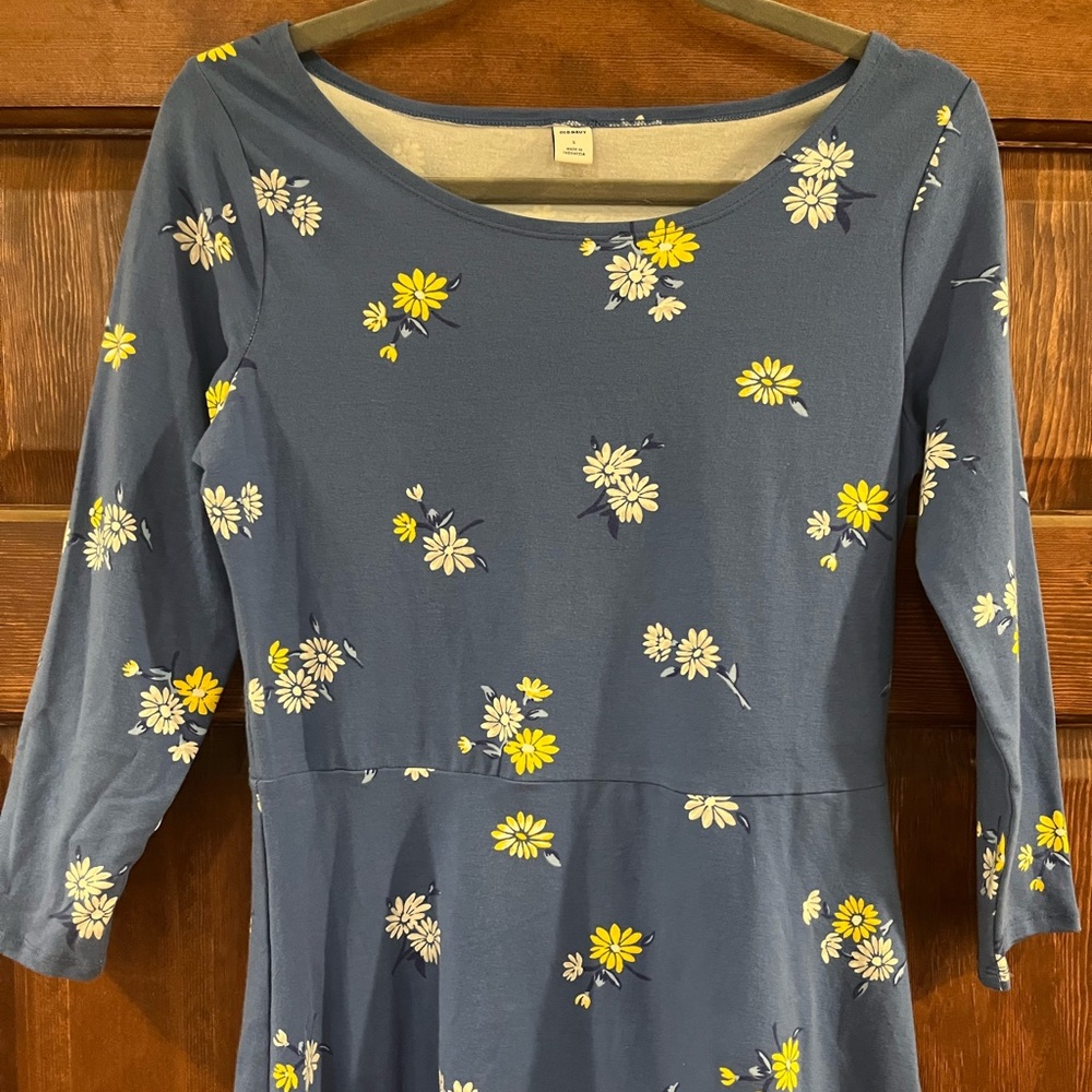 Old Navy Blue Floral Dress